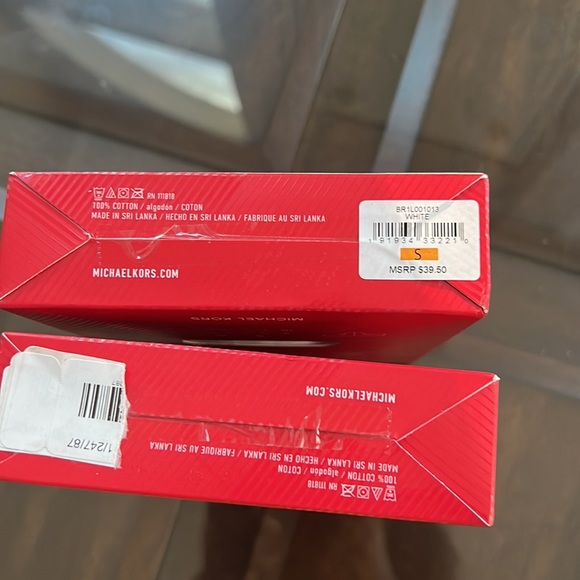 Bundle (2) of Michael Kors Performance Cotton Low Rise Briefs. - Picture 8 of 8